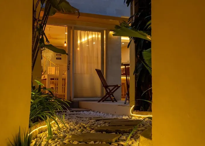 Palm 5 Center Villa *